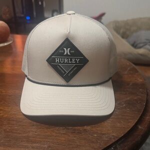 Hurley Classic Cream Cap
